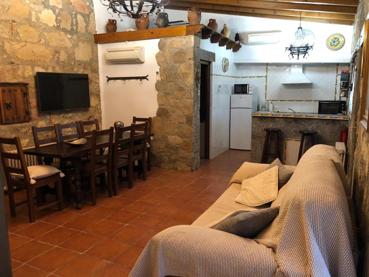 Casa Rural "Rincon Del Eden" Tardobispo Eksteriør bilde